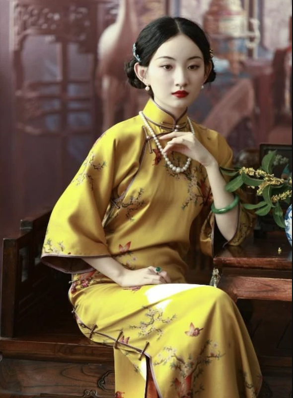 Qing Dynasty traditional qipao