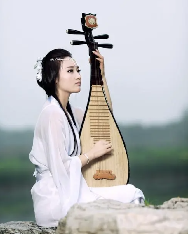 Guitare chinoise