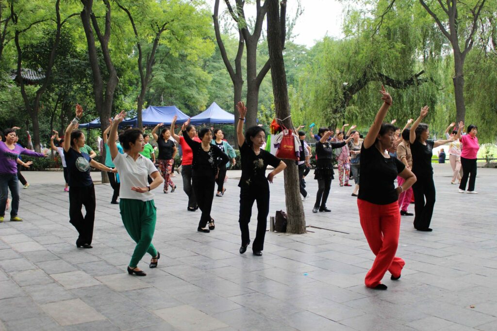 danse dans parc en chine